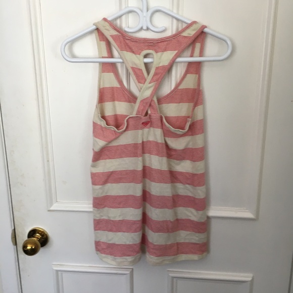 Cute Roxy Tank - Picture 2 of 3